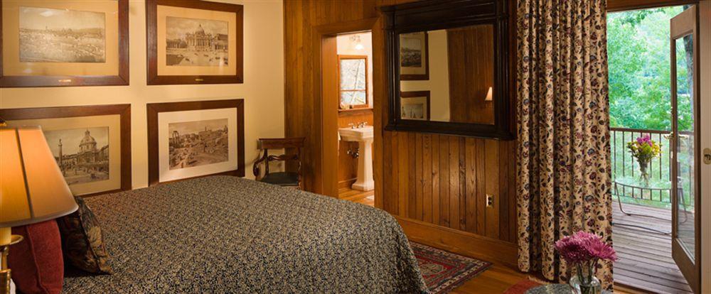 Lodge On Lake Lure Esterno foto
