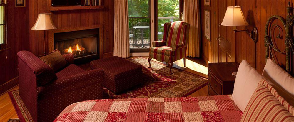 Lodge On Lake Lure Esterno foto