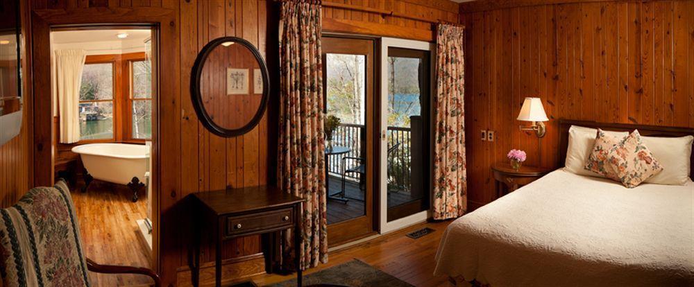 Lodge On Lake Lure Esterno foto