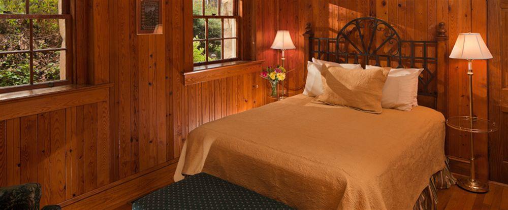 Lodge On Lake Lure Esterno foto